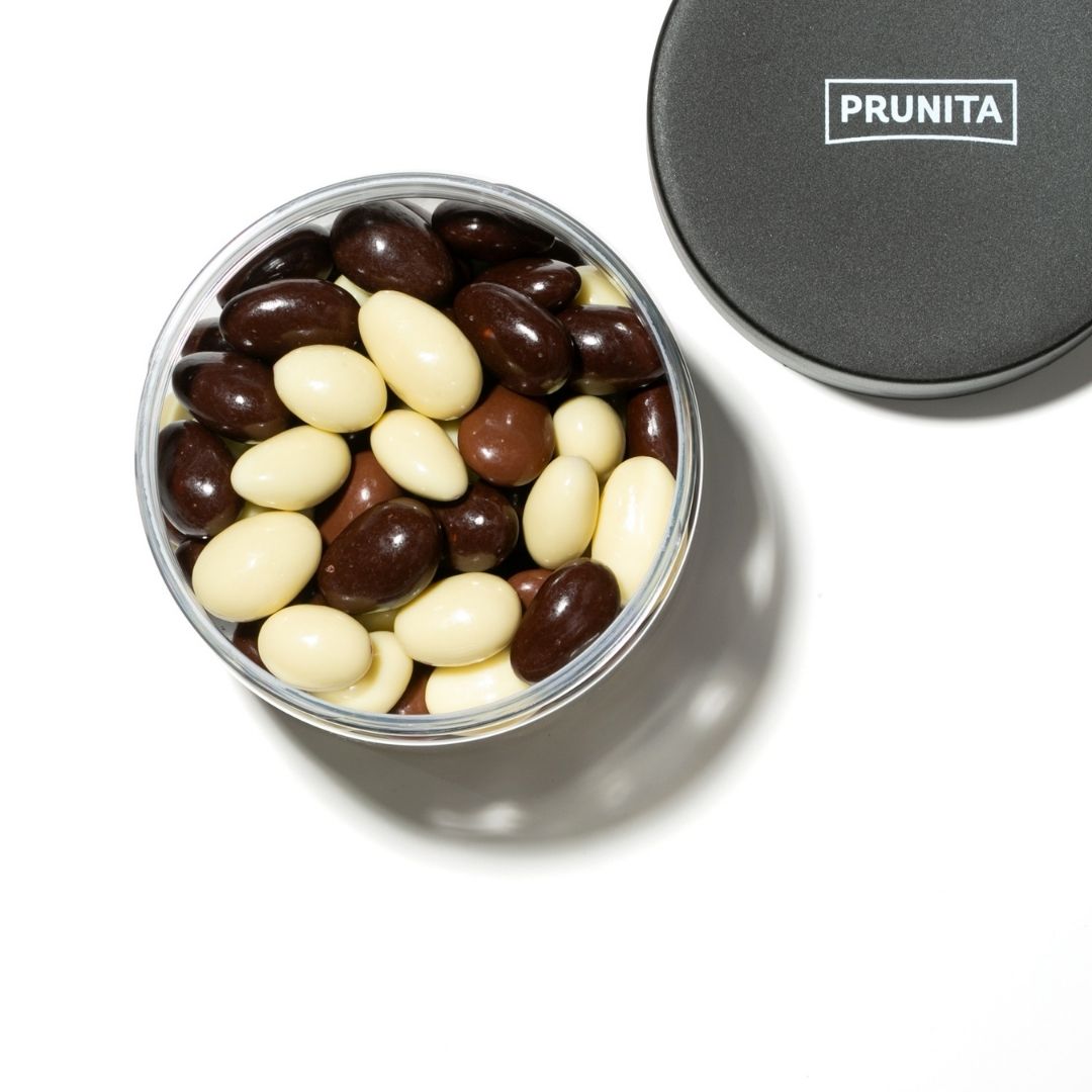 Mix Almendras con Chocolates Negro, Leche y Blanco 400 g